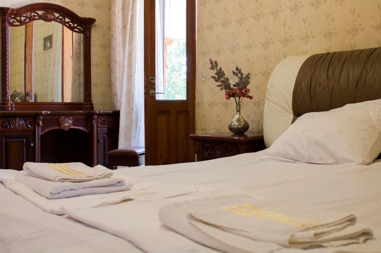 Nino'S Guest House Tiflis Exterior foto